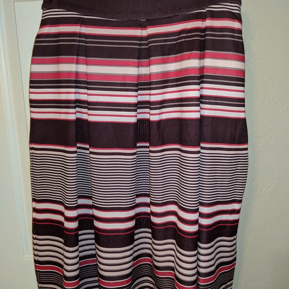 New York &Co midi skirt